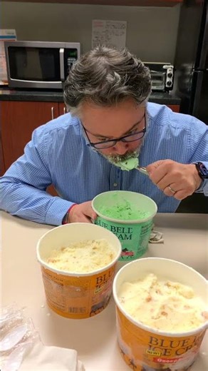 Taste Testing Blue Bell Ice Cream's Gooey Butter Cake Ice Cream: Hilarious Fail & Delicious Review!