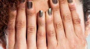 12 people share the most embarrassing moment from their first day of work.