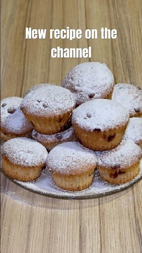 Fluffy Sour Cream Muffins 🧁✨