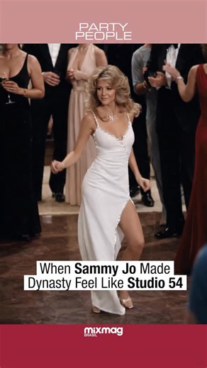 Mixmag Brazil on Instagram: "Long live Disco! 🪩 Vida longa à Disco! ✨ A glitter-soaked moment of pure ’80s excess, as Sammy Jo Carrington (Heather Locklear) dances through a Dynasty party scene with disco swagger, high-glam confidence and unapologetic dancefloor energy. Um instante carregado de brilho e excesso dos anos 80, em que Sammy Jo Carrington (Heather Locklear) domina a pista em uma cena de festa de Dynasty, com atitude disco, glamour máximo e energia de dancefloor sem culpa. 🎧: The Tr