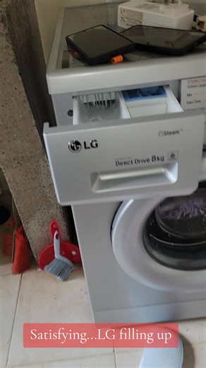 LG laundry machine repair technician in Lavington, hatheru rd #LG #follow #friday #nairobi #viral