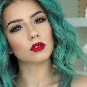 1.4K views · 49 reactions |  P R E T T Y  Share With Friends & Don't Hesitate To Ask us  @krystalclearmakeup | Yes2Beauty | Facebook