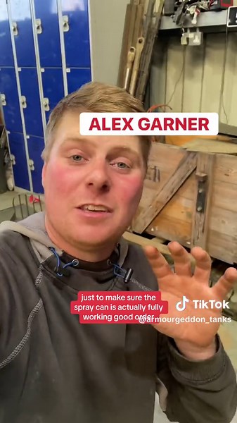 Painting an FV432 Military Tank: Step-by-Step Guide