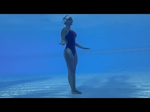 natation synchronisée - coupe coupe sous l'eau