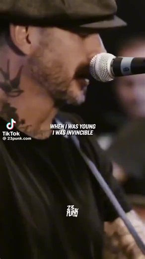 #socialdistortion#mikeness #rockabilly #rocknroll