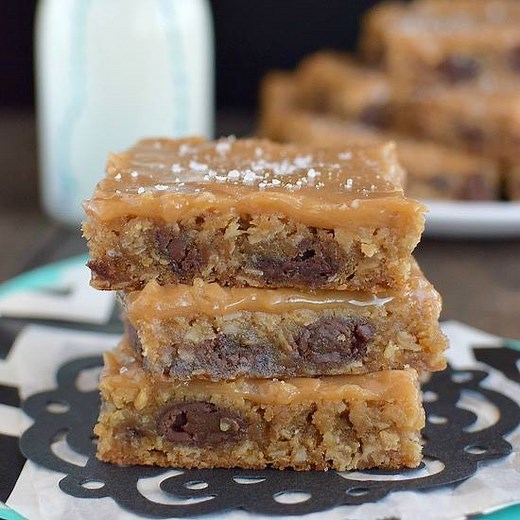 292K views · 386 reactions | Caramel Peanut Butter Oatmeal Bars!...