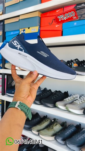 White Looks Shoes on Instagram: "❌❌IMEKWISHA❌❌ SKECHERS ARCH FIT 📌 Faida Zake ✔️ Arch Fit® insole – support ya mguu, husaidia kusambaza uzito sawasawa ✔️ Ultra-light – nyepesi sana, rahisi kutembea nazo siku nzima ✔️ Soft & flexible – haziuchoshi mguu hata baada ya muda mrefu ✔️ Design ya kisasa – perfect kwa kutembea, kazini au casual outings ✔️ Stability & comfort bila kukandamiza mguu BEI: 75,000/= tu! SIZE: 40,__,__, 43, 44, 45 Super Comfortable 📍 Tupo Kinondoni Studio Tumia Google Map au 