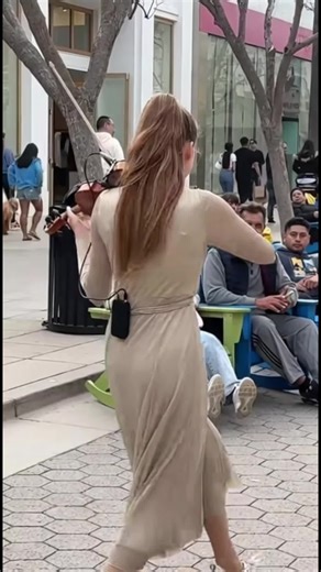 Karolina Protsenko's Dance Performance