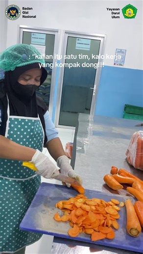 Ini ga salah kan? tim prepare kita emang kompak terus kok😙 —————————————————————————————— Badan Gizi Nasional Satuan Pelayanan Pemenuhan Gizi 📍Weding, Bonang, Demak, Jawa Tengah @badangizinasional.ri #mbg #fyp #viral #makangratis #lucu