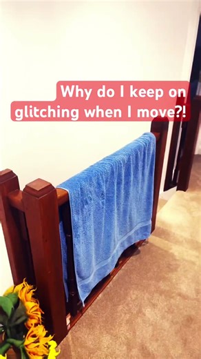 Why do I glitch when I walk #newtrend #glitching #funny