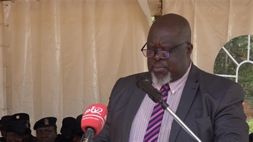 THE MINISTRY OF LOCAL GOVERNMENT AND RURAL DEVELOPMENT, THROUGH MINISTER, GIFT SIALUBALO, HAS REAFFIRMED GOVERNMENT’S COMMITMENT TO BUILDING A COMPETENT AND PROFESSIONAL WORKFORCE TO ENSURE EFFECTIVE LOCAL GOVERNANCE. THE MINISTER DESCRIBED TODAY’S PASS-OUT CEREMONY AT CHALIMBANA LOCAL GOVERNMENT TRAINING SCHOOL AS A CLEAR REFLECTION OF THAT RESOLVE. SPEAKING DURING THE CEREMONY, MR SIALUBALO PRAISED THE INSTITUTION’S MANAGEMENT AND STAFF FOR THEIR CONTINUED DEDICATION TO TRAINING OFFICERS WHO P