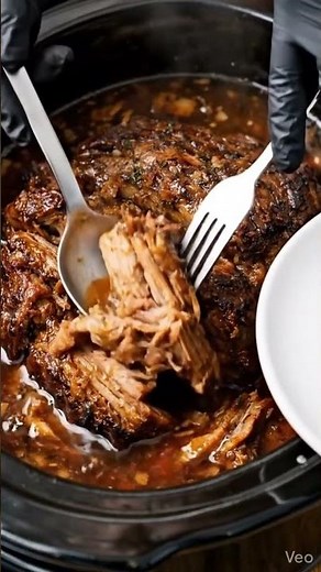 Slow Cooker Pot Roast Recipe | Fall-Apart Tender Crockpot Beef Roast 🔥🥩