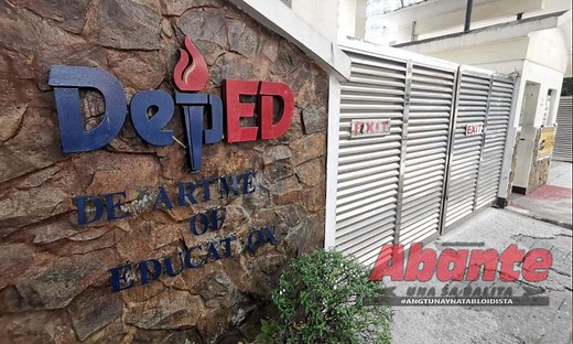 Epalitiko binawal ng DepEd sa graduation
