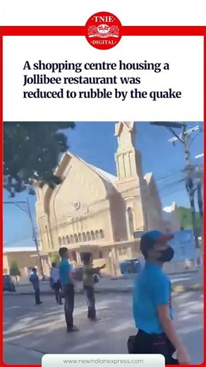 7.8 magnitude earthquake in Philippines kills one; triggers tsunami warnings