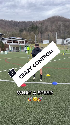 Coach Mesut Soccer Training: Crazy Controll & Speed