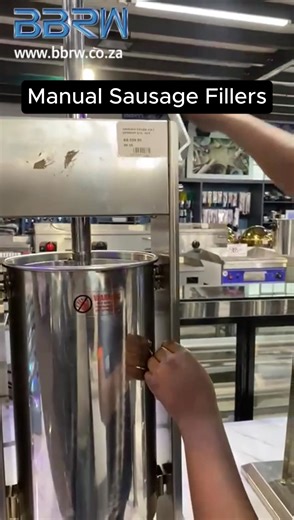 Making sausages made simple! 💪 Watch our step-by-step guide on how to use a Manual Sausage Filler like a pro 👨‍🍳 Perfect for butcheries, takeaways & catering businesses. 𝗖𝗼𝗻𝘁𝗮𝗰𝘁 𝘂𝘀 𝘁𝗼 𝗽𝗹𝗮𝗰𝗲 𝘆𝗼𝘂𝗿 𝗼𝗿𝗱𝗲𝗿 27 (0) 11 836 0811 | 27 (0) 11 834 4006 | 27 (0) 11 834 9373 𝗼𝗿 𝘃𝗶𝘀𝗶𝘁 𝗼𝘂𝗿 𝘄𝗲𝗯𝘀𝗶𝘁𝗲 𝘁𝗼 𝗯𝘂𝘆 𝗼𝗻𝗹𝗶𝗻𝗲. www.bbrw.co.za 𝗬𝗼𝘂𝗿 𝗖𝗼𝗺𝗽𝗹𝗲𝘁𝗲 𝗘𝗾𝘂𝗶𝗽𝗺𝗲𝗻𝘁 𝗦𝗽𝗲𝗰𝗶𝗮𝗹𝗶𝘀𝘁 | 𝗢𝘃𝗲𝗿 𝟮𝟬𝟬𝟬 𝗱𝗶𝗳𝗳𝗲𝗿𝗲𝗻𝘁 𝗽𝗿𝗼𝗱𝘂𝗰𝘁𝘀 𝟭 𝘆𝗲𝗮