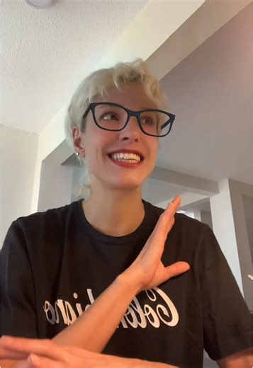 Daniela Fridman on TikTok