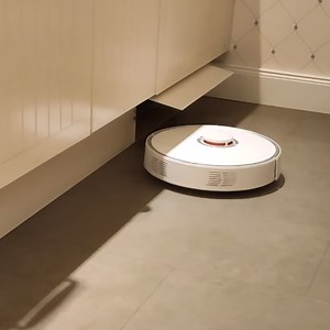 Vacuum Robot Garage with Home Assistant