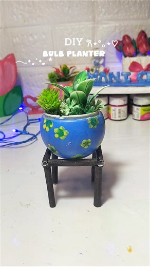 Diy Bulb Planter From old bulb 💡#diy #art #craft #viral #trending #shorts #love #aestheticart