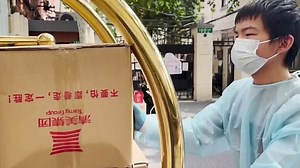 Empty streets in Shanghai as Covid lockdowns continue