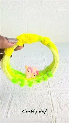 DIY Pipe Cleaner Mini Basket | Easy Craft Idea for Kids