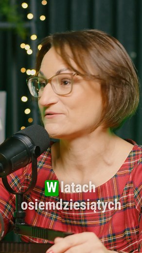 Czemu połączyli automat Coca-Coli z Internetem? #cocacola #IoT #INTERNET Studenci w USA w latach 80. postanowili połączyć automat do Coca-Coli z Internetem. Okazało się to bardzo wygodnym rozwiązaniem, które dało początek rozwiązaniom SMART lub też IoT (Internet of Things). | Podcast NIEbezpieczne rozmowy