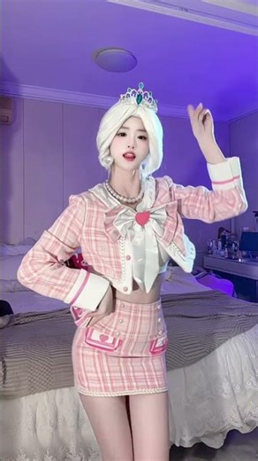 Spring in Pink: The Trendy Love Dance Challenge