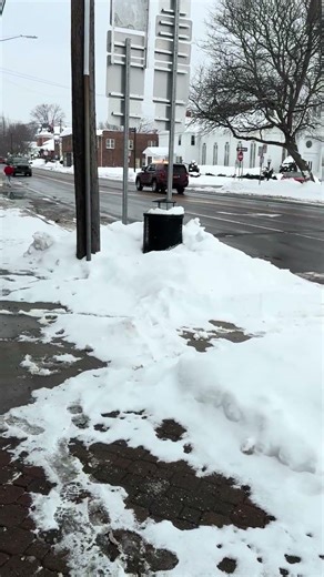 Sunset bay fire department car 192 and silver creek fire department engine 174 responding to a fire