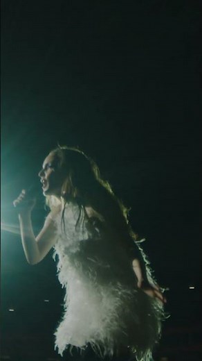 CHVRCHES - Miracle Live in Rio