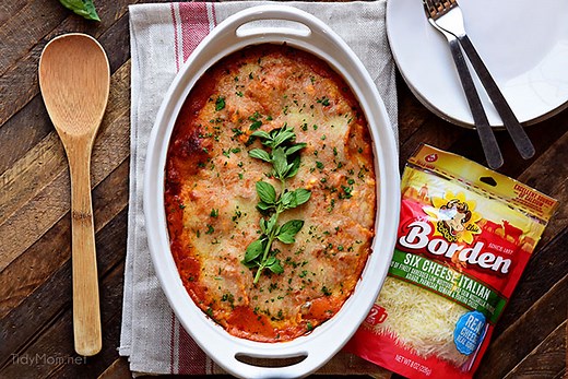Cheesy Ravioli Bake with Chicken