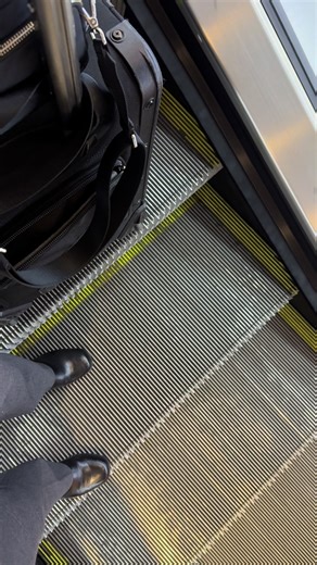 Life as a Flight Attendant on Standby Shift