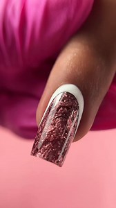 43K views · 386 reactions | Uite un mega truc pentru un efect splendid朗Pentru tutorial s-a folosit:painting blackno file clearfit cuticule areapainting whitecrystal topShop here www.yasbeauty.roTe ajuta trucul? | Yas Beauty Lab | Facebook