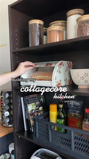 Embracing the Hobbit Lifestyle: Transforming Your Kitchen into a Cozy Haven