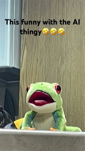 Frog eating fly #art #music #remix #dance