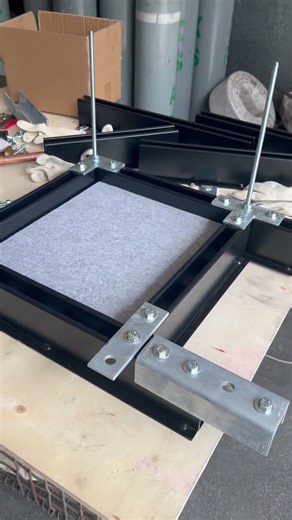 Heavy duty structural ceiling grid for data center and clean rooms #ceiling #hardware #tube #pipe