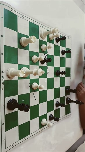 #chess #mate in 1move #puzzle 291 #shorts #youtubeshorts #trendingshorts #viral #RANSOM 😈😈🧿♟️🥔🥔