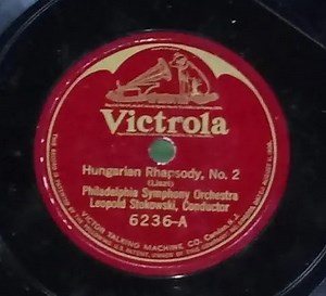Philadelphia Symphony Orchestra, Leopold Stokowski - Hungarian Rhapsody, No. 2 / Largo From "New World" Symphony