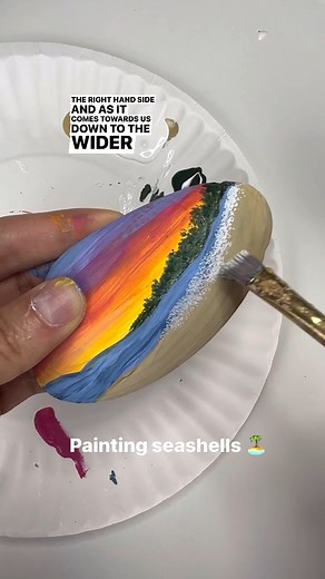 [clip] Painting wave texture on a seashell 🎨🏝#howto #seashells #painting #art #diy #artsandcrafts #tutorials | Emily Seilhamer Art