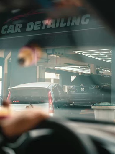 Why are you still waiting an hour for a car wash in 2026❓ Experience the future of car care at Lecshine Autowash. Our fully automated system handles everything while you sit back and relax. Skip the frustration of long manual wash queues. In just 10 minutes, your car will look brand new. Quality meets speed, 24 hours a day. 💯 Upgrade your car wash routine. Head to Lecshine Autowash today! 🚀 #lecshinemalaysia #24hourscarwash #autodetailing #autocarwashmachine