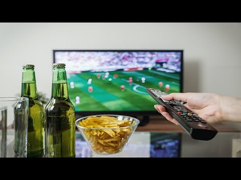 How to Plan a Movie Marathon (with Ideas)