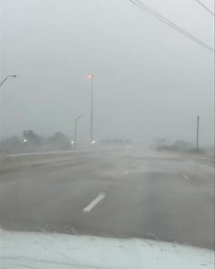 Be careful out there! We are already seeing large exit signs littering the highway. This is the Southwest Freeway near Montrose. Abc13.com/weather | ABC13-Pooja Lodhia