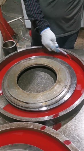 Live Look: Oil-Heated PU Casting in Full Operation Our Oil-Heated Polyurethane Casting Process