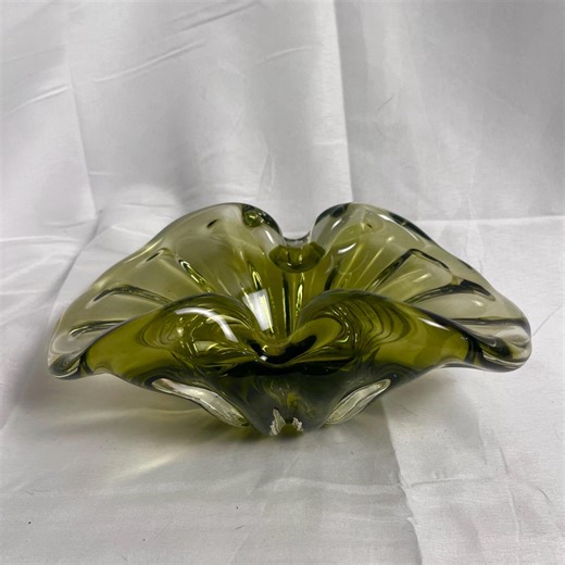 Vintage Olive Green Art Glass Bowl | Sculptural Mid-century Style | Hand-blown Glass | 9” Low Profile Bowl - Etsy
