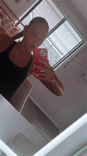 Willow grace (@willow_dance12)’s videos with som original - lyricsved