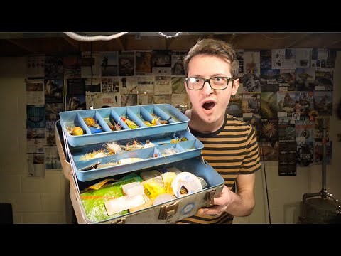 I Bought a Vintage Tackle Box full of Lures off eBay!