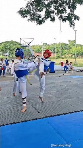 taekwondo fight#shortsfeed #trending #ytshorts #shortvideo#sports#viral #viralshorts#trendingshorts