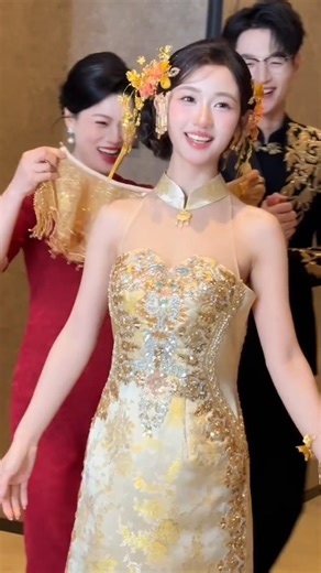 The Xiuhe dresses that female celebrities wear for their weddings 💍✨ #chinese #wedding #short