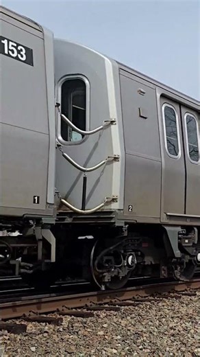 MTA Staten Island Railway R211S #150-154 Departs Jefferson Av #nyc #r211 #mta #train #railway #metro