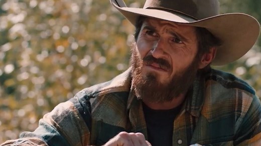 How was Lee Dutton killed off in Yellowstone?