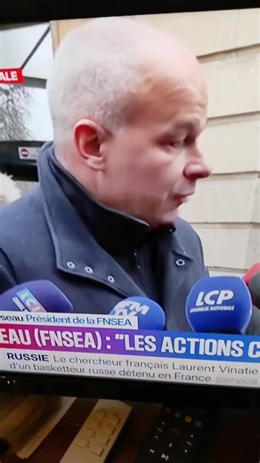 Vidéos de Claudius FaitDeLaResistance (@claudius.faitdelaresi) avec son original - Claudius FaitDeLaResistance